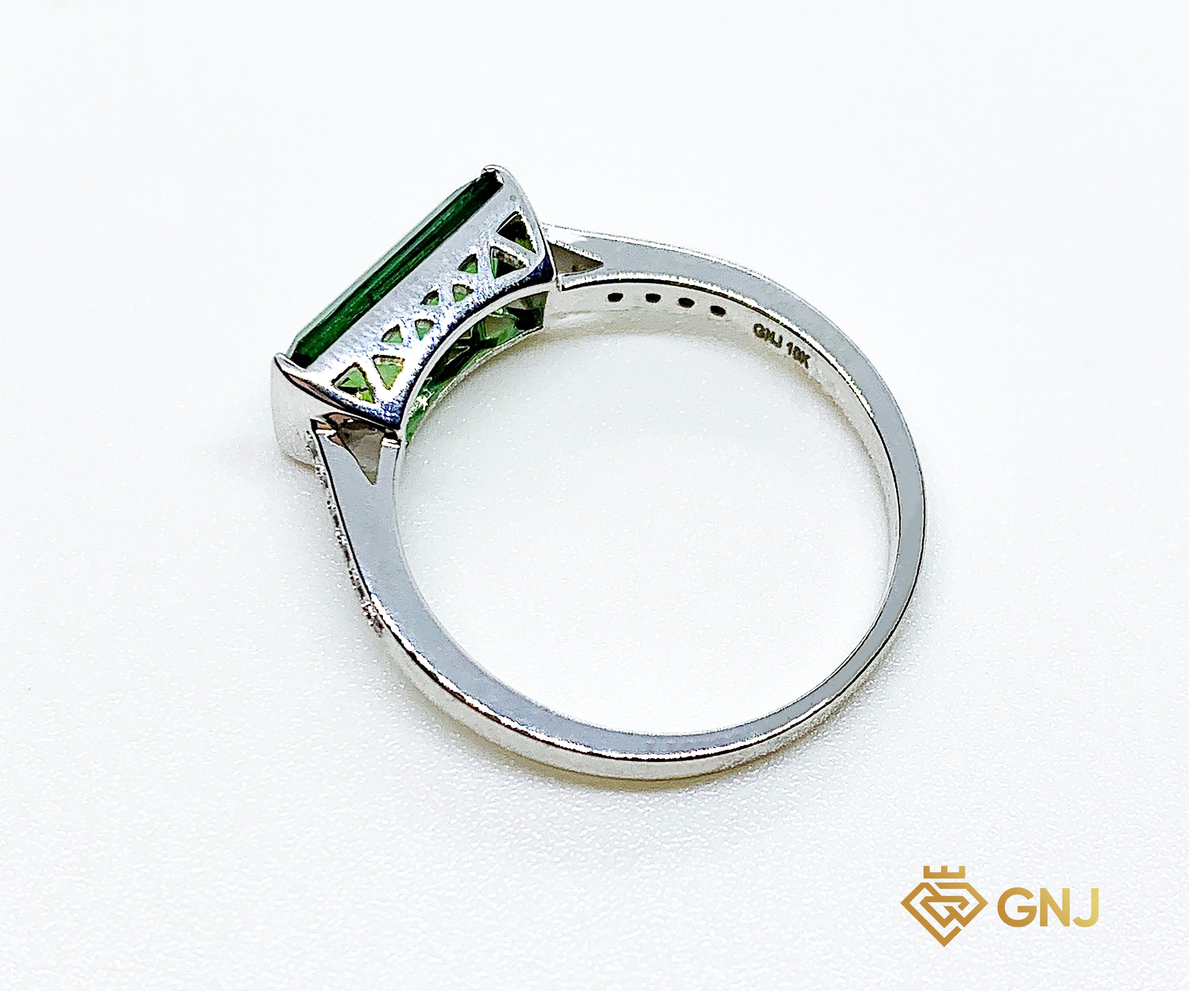 Nhẫn Tourmaline May Mắn — mặt bên