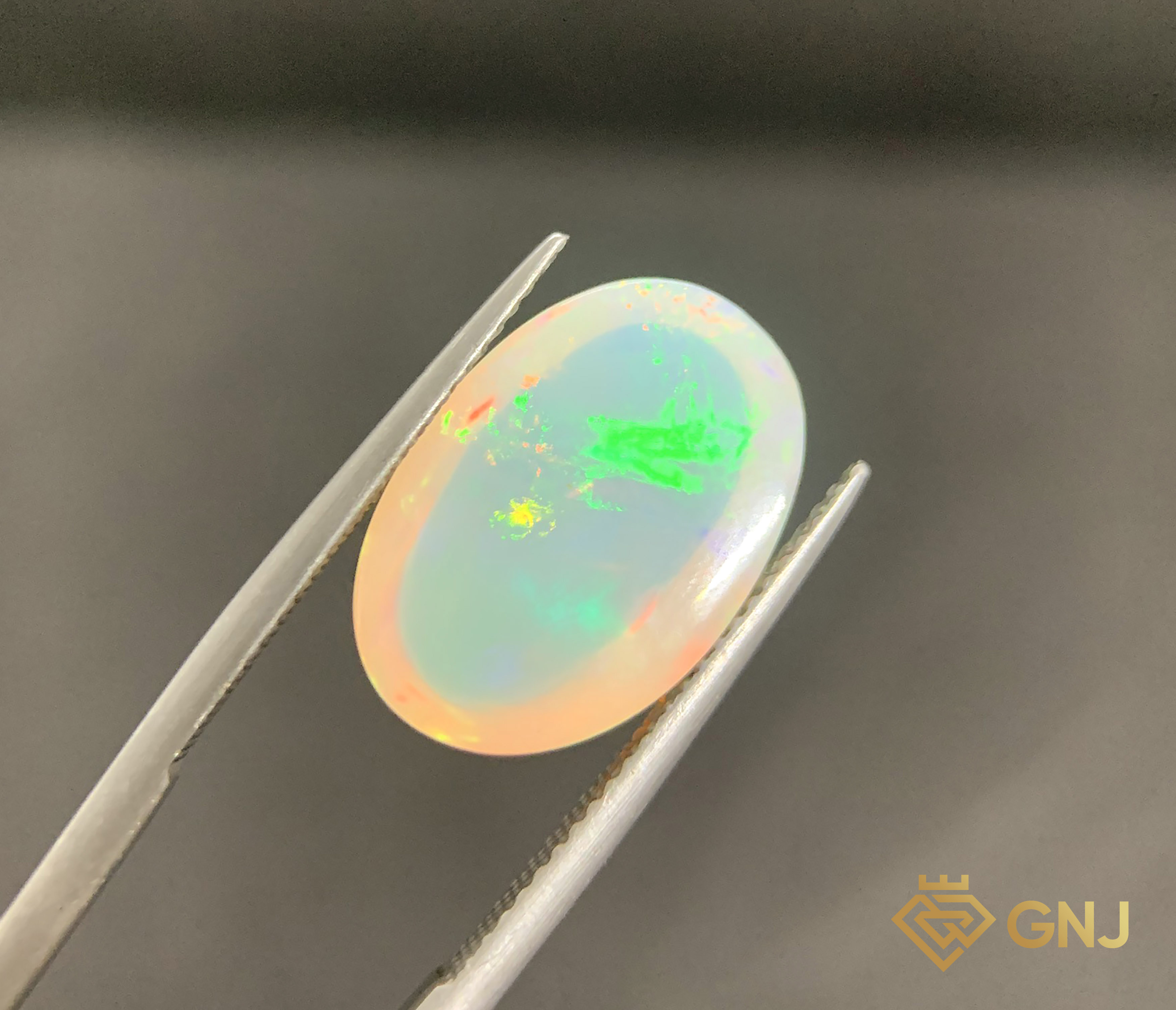 Viên Đá Opal Tự Nhiên 7.1ct — Cabochon — chi tiết đá