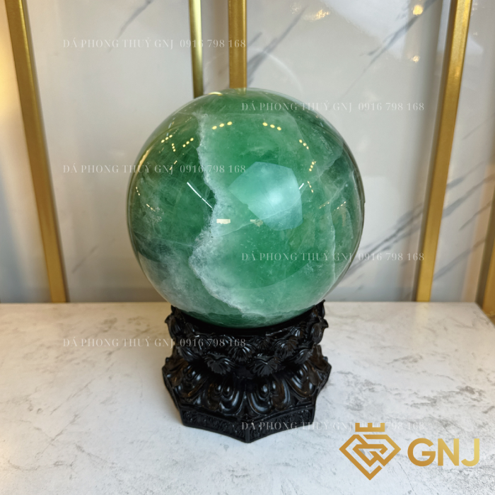 Quả Bi cầu đá phong thủy flourite tự nhiên