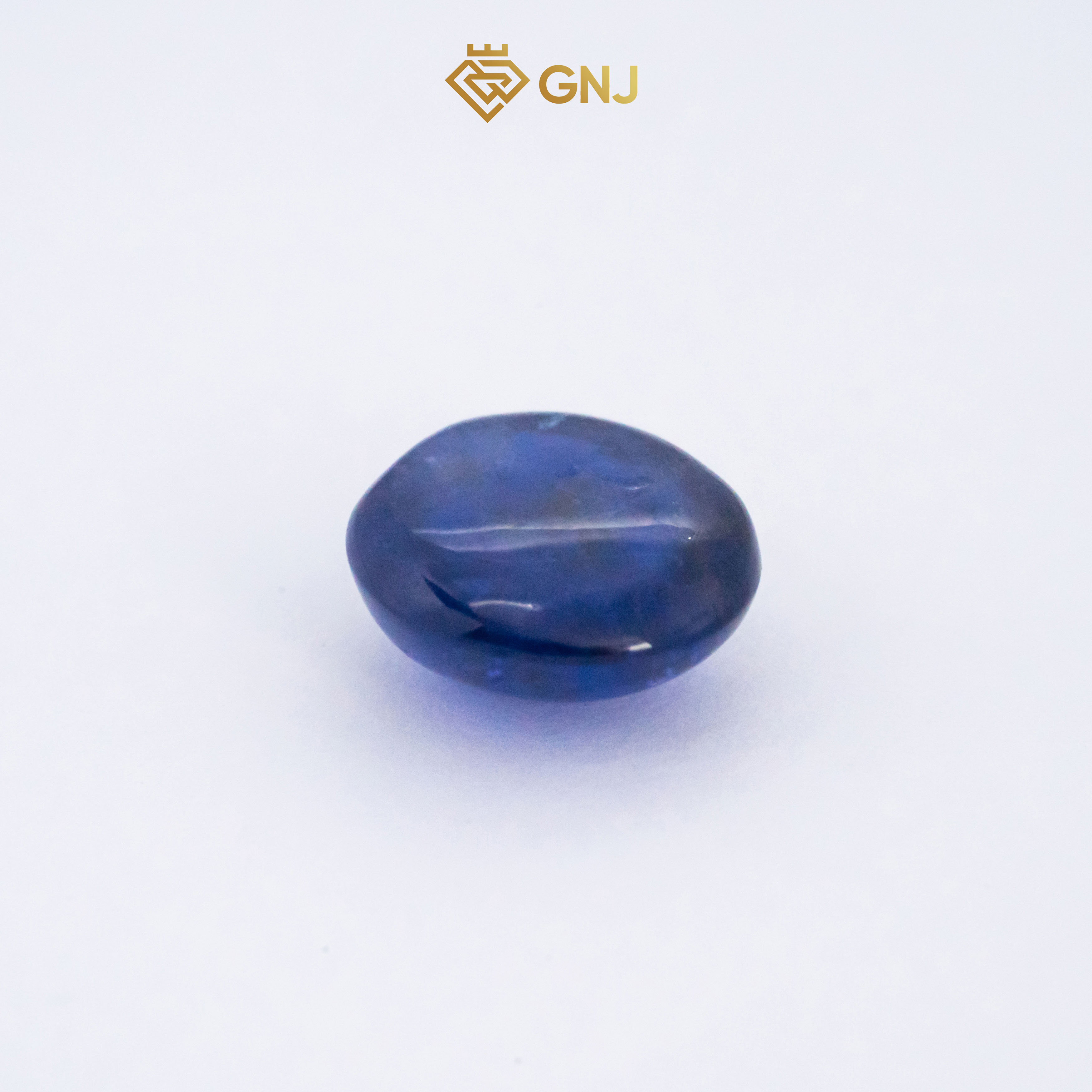 Viên đá sapphire tự nhiên
