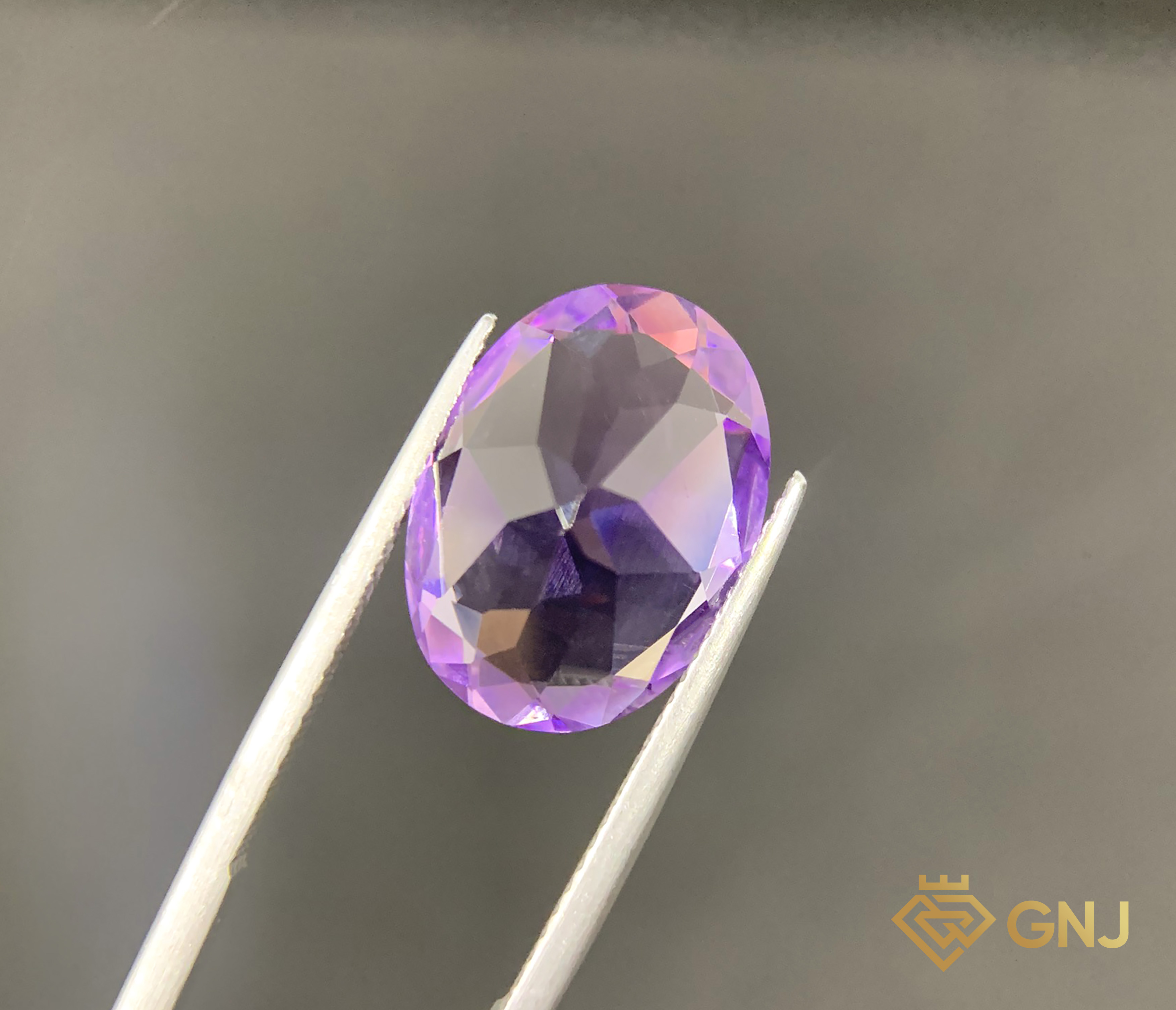 Đá Amethyst Tự Nhiên Lục Yên 7.2ct — Facet — chi tiết đá