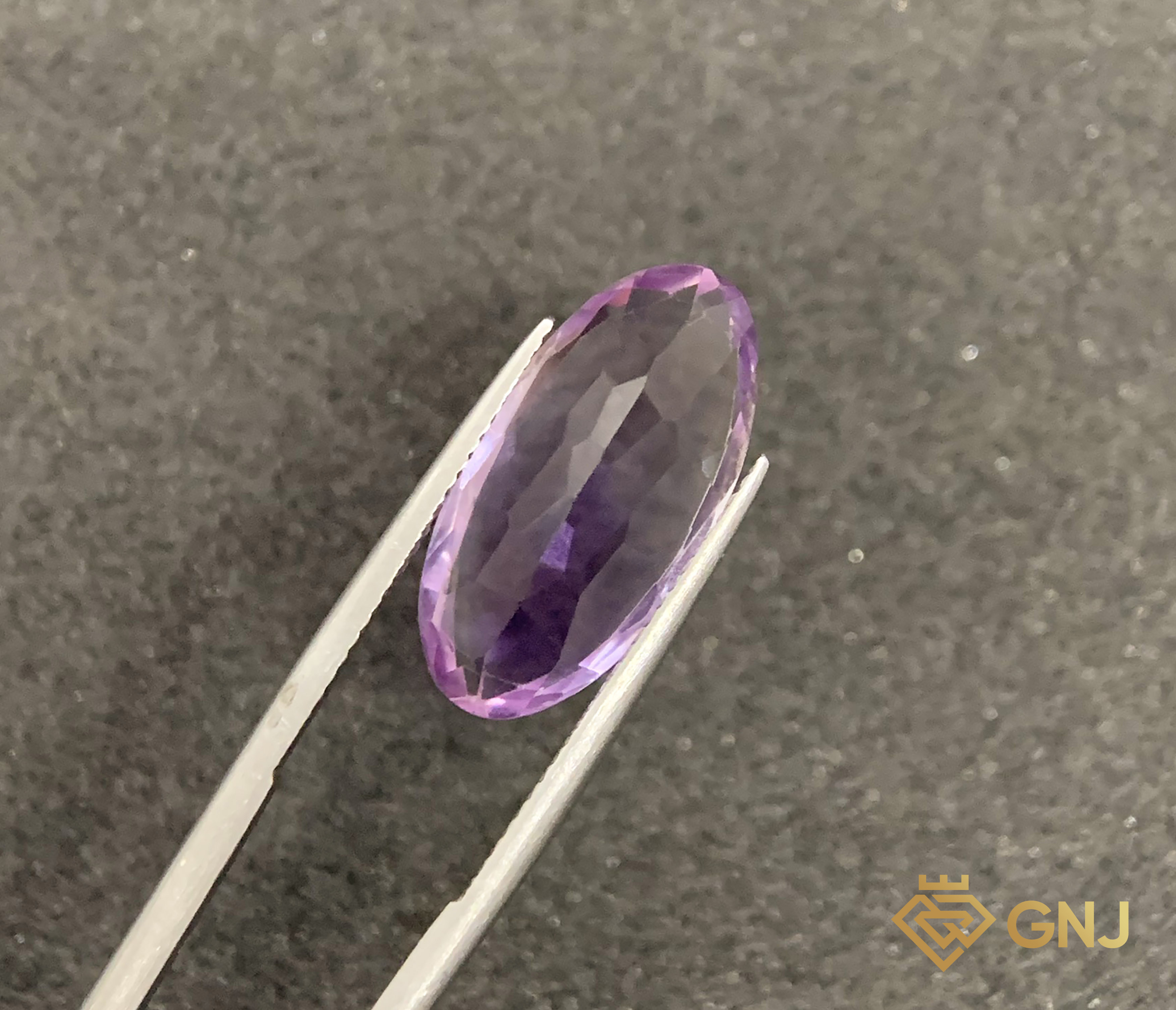 Amethyst Tự Nhiên Tím 8.7ct - Facet — chi tiết đá