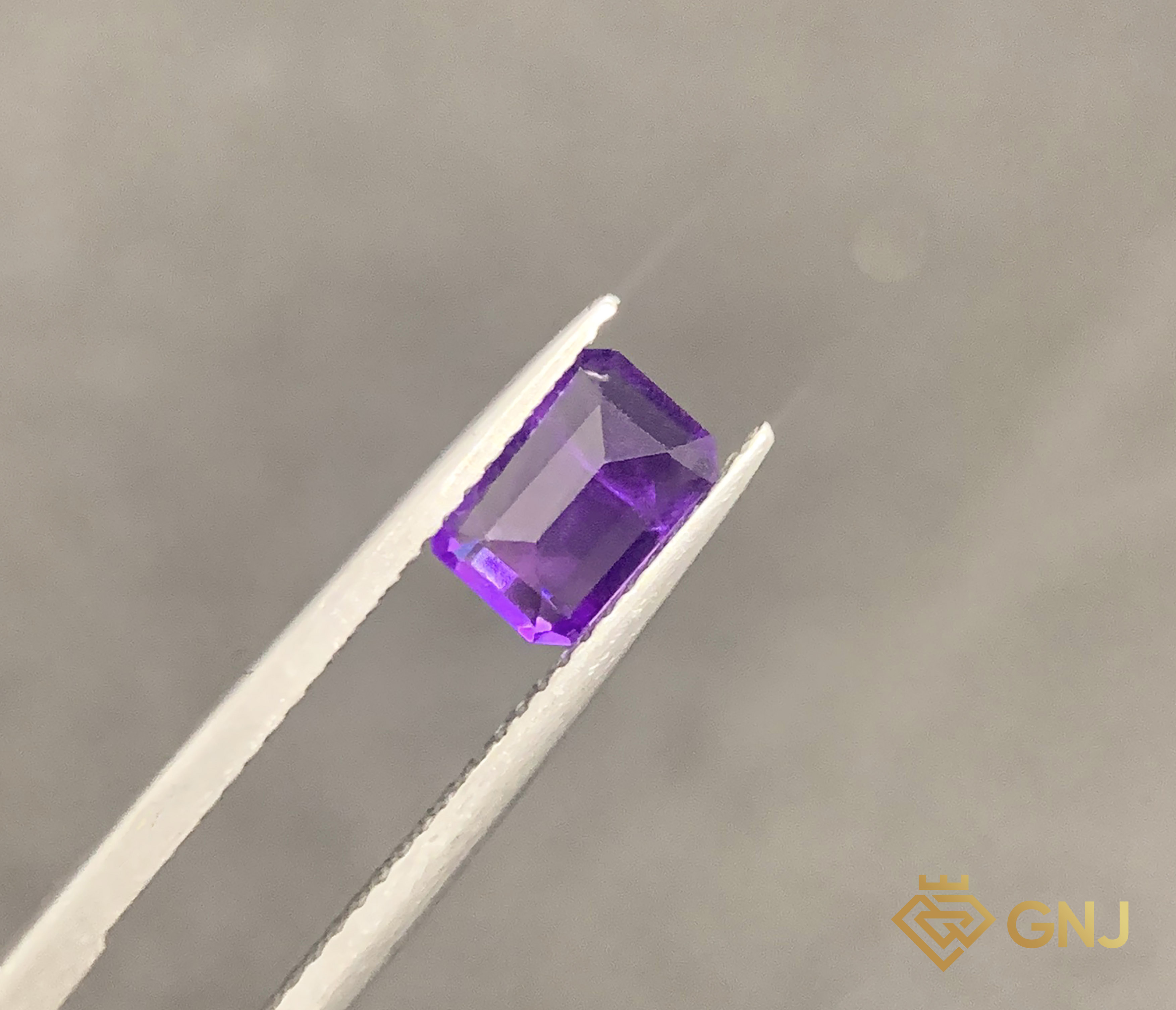 Đá Amethyst Tự Nhiên Lục Yên 1.05ct — Facet — chi tiết đá