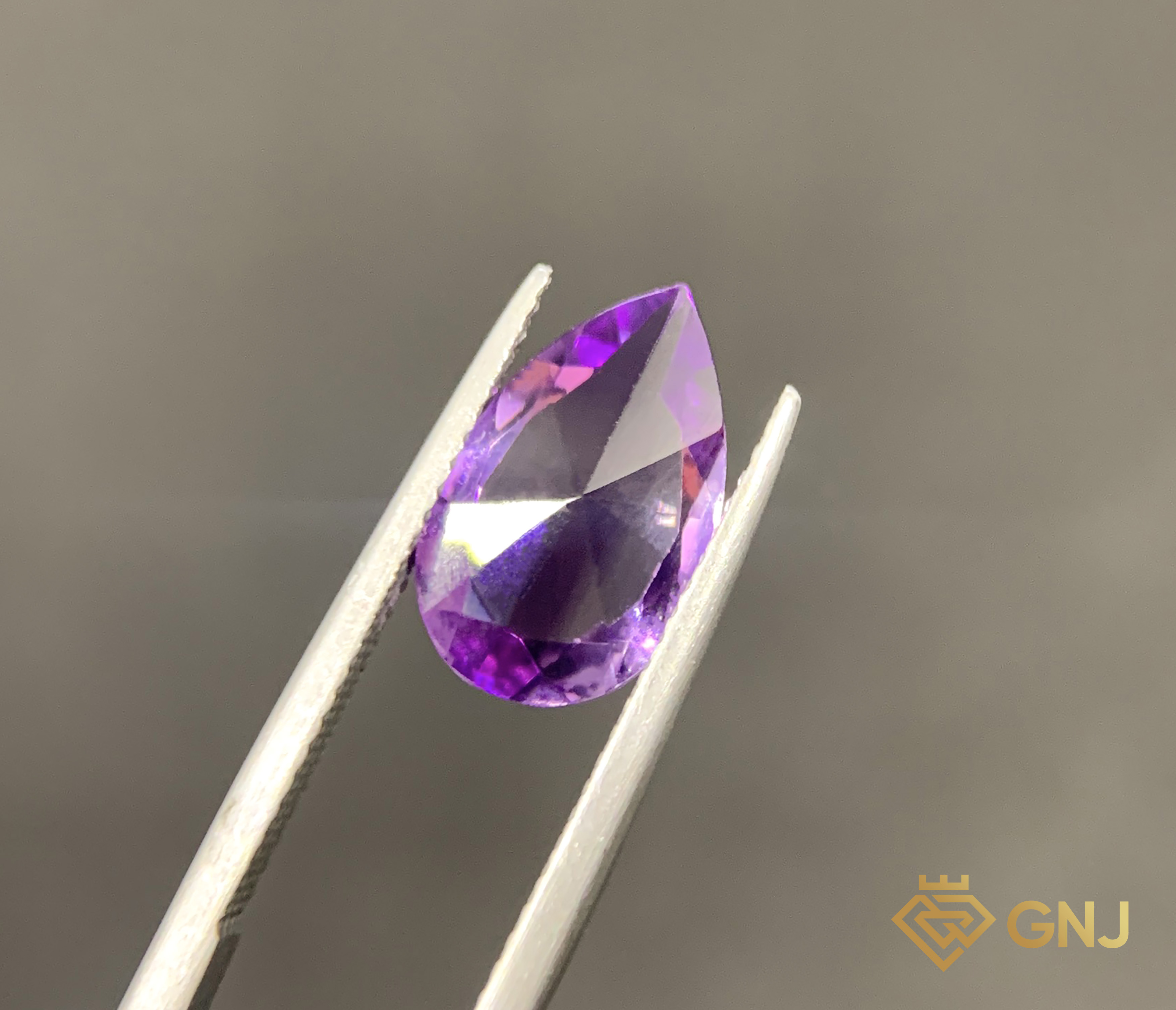 Đá Amethyst Tự Nhiên 3.1ct — Facet — chi tiết đá