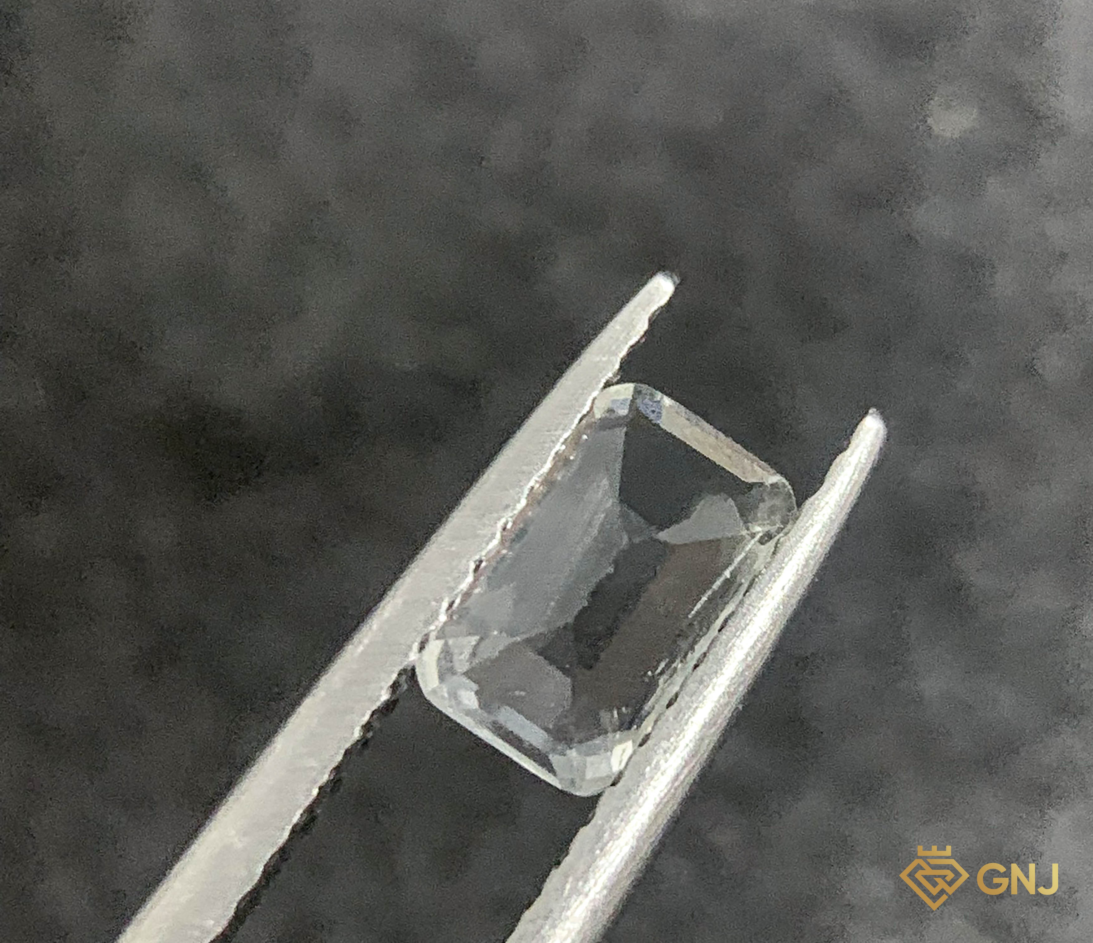 Đá Topaz Tự Nhiên Trắng 1.15ct — chi tiết đá