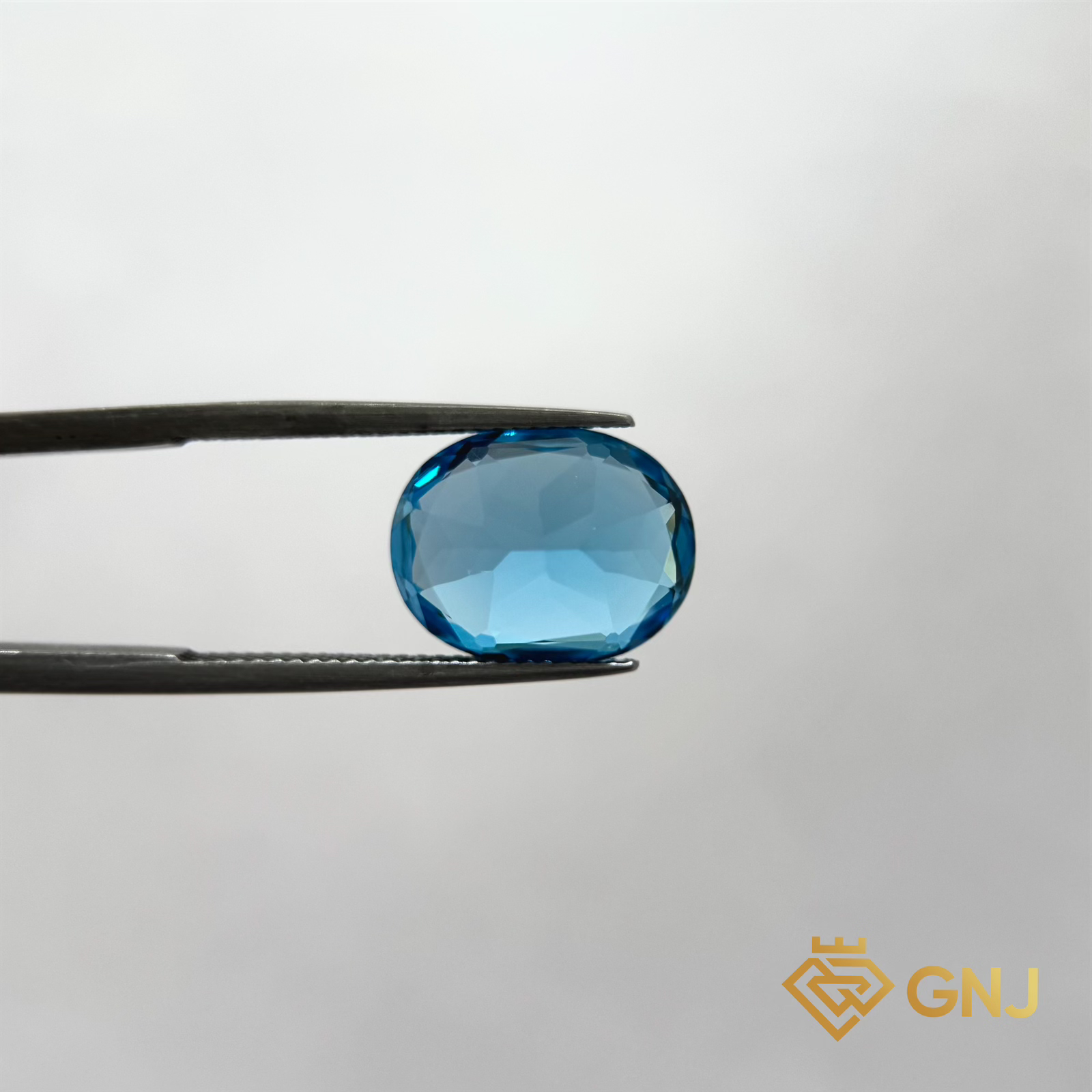 Đá Topaz Xanh Tự Nhiên Xanh Dương 9.6ct — chi tiết đá