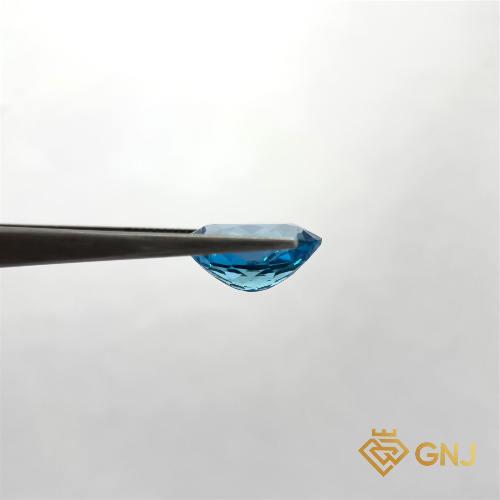 Đá Topaz xanh tự nhiên