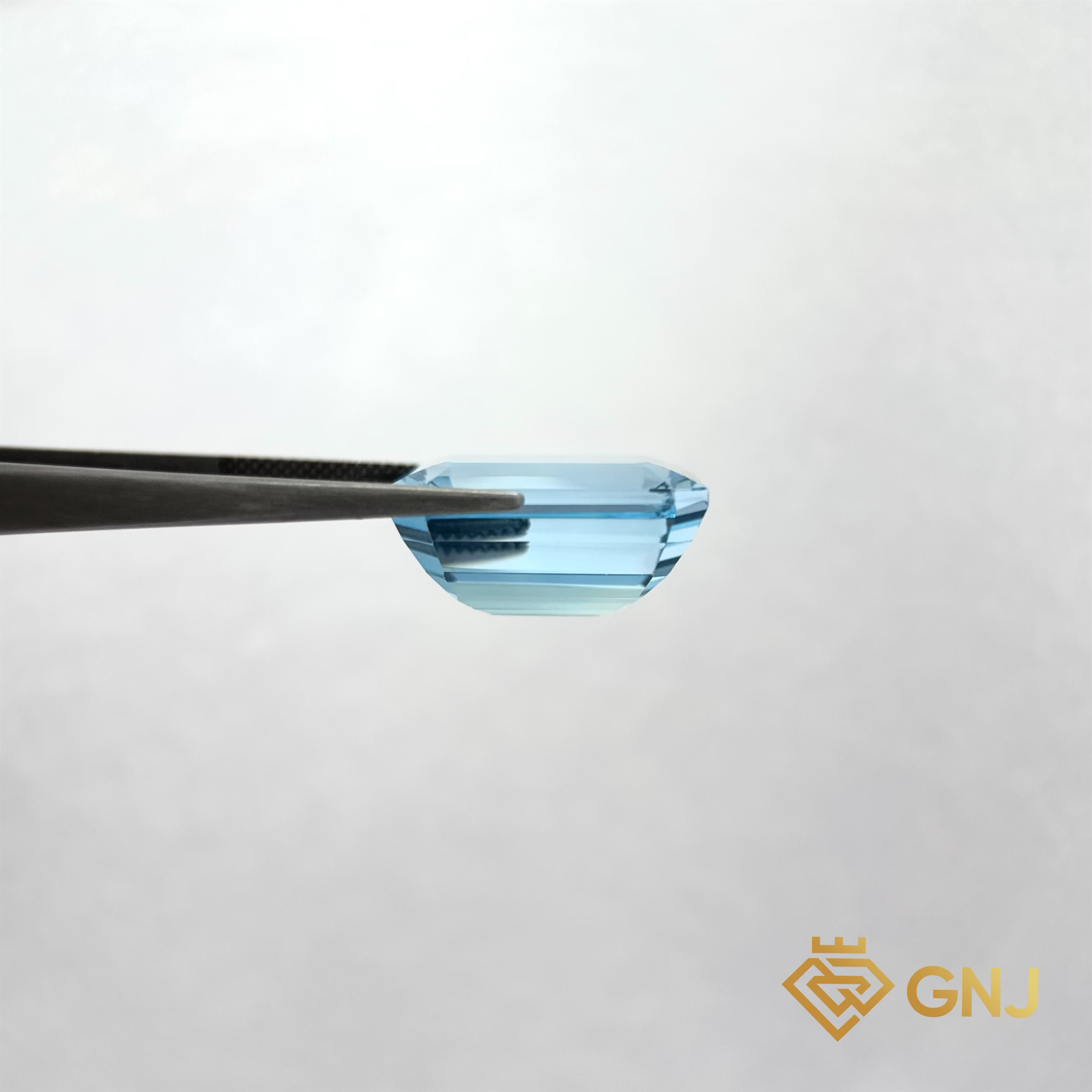 Đá Topaz xanh tự nhiên