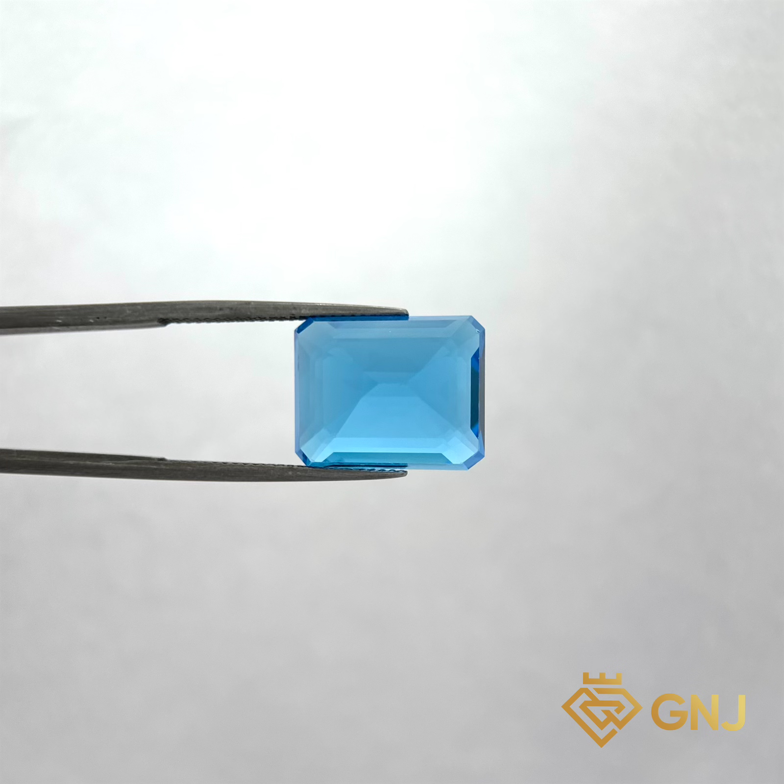 Đá Topaz xanh tự nhiên