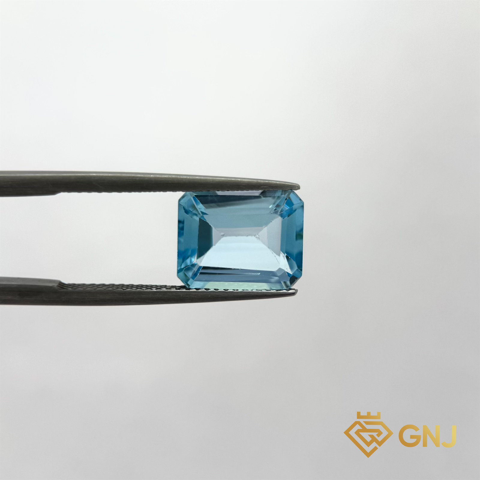 Đá Topaz xanh tự nhiên