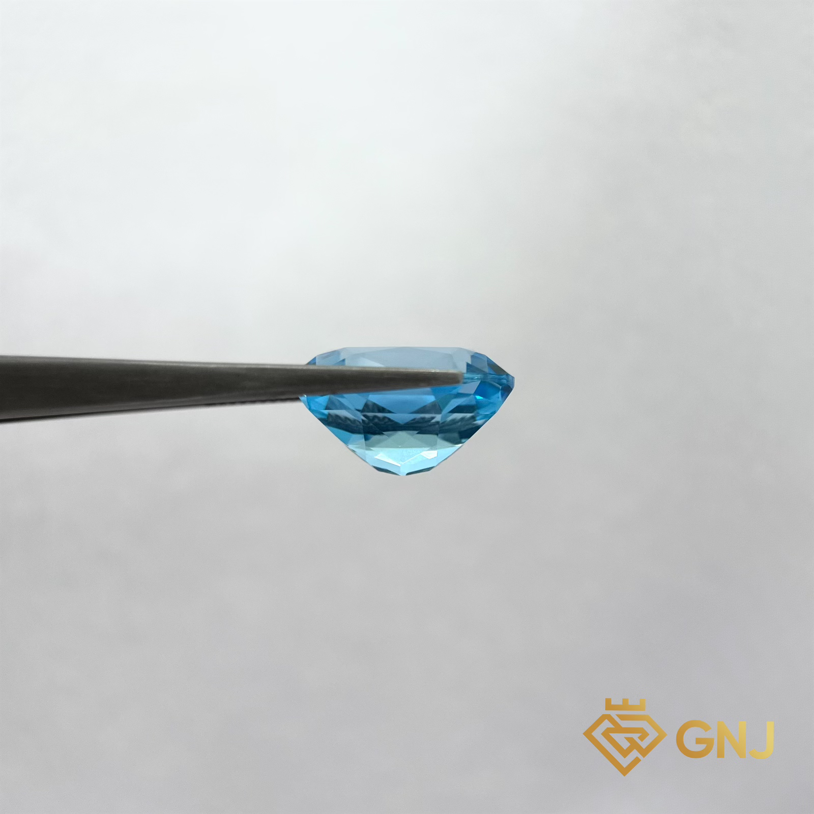 Đá Topaz xanh tự nhiên