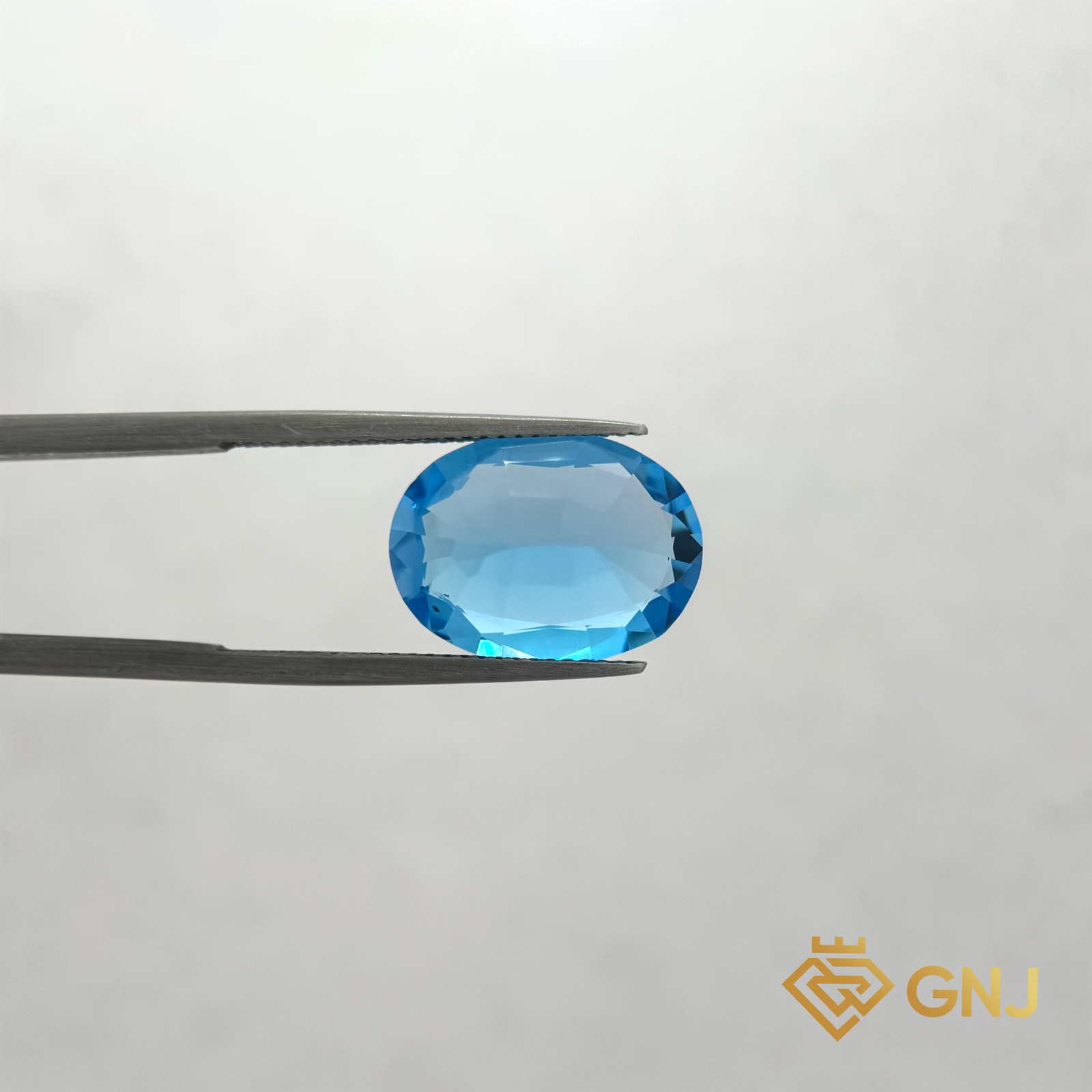Đá Topaz Xanh Tự Nhiên 9.7ct — chi tiết đá