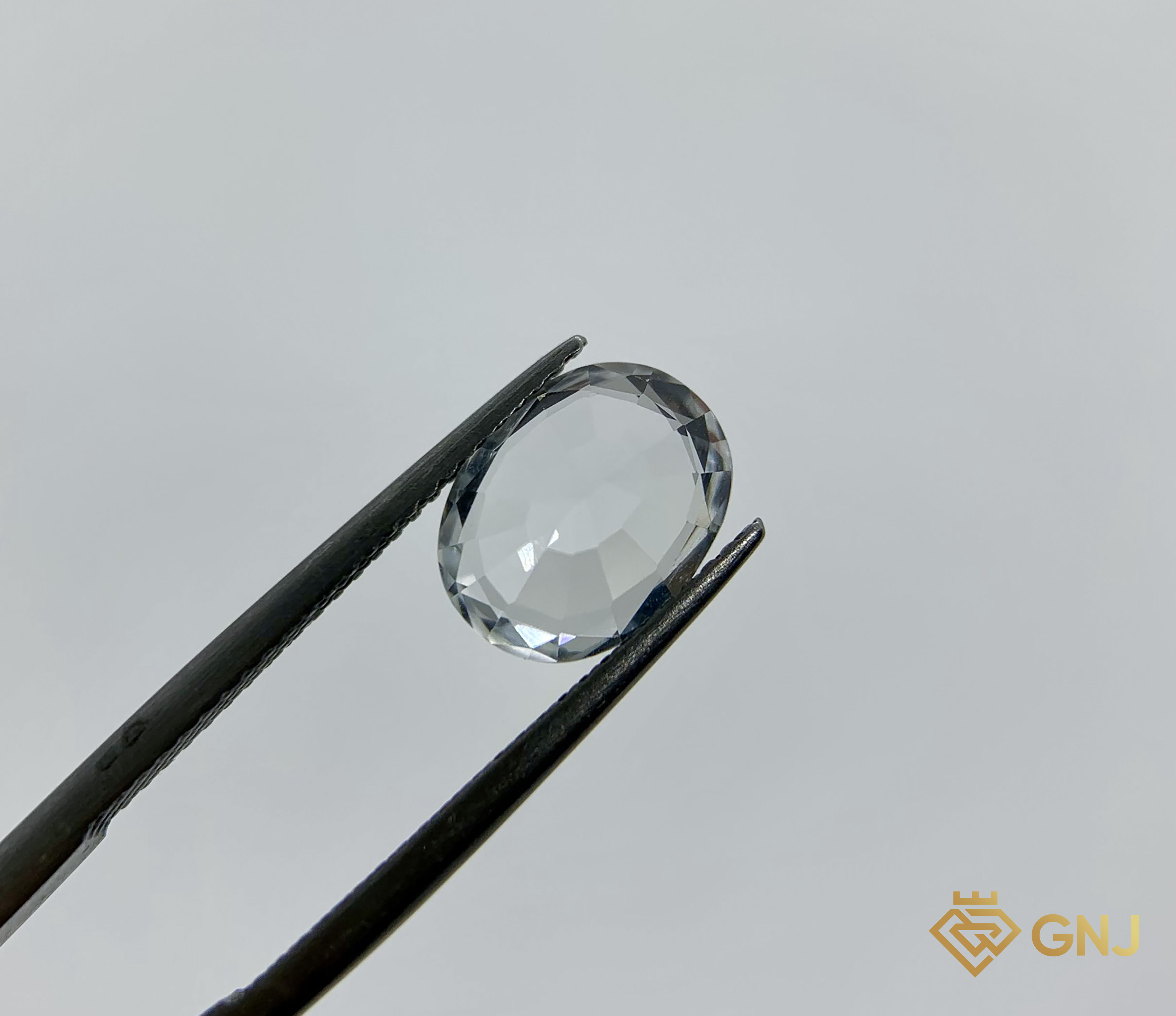 Đá Topaz Trắng Tự Nhiên 3.45ct — chi tiết đá
