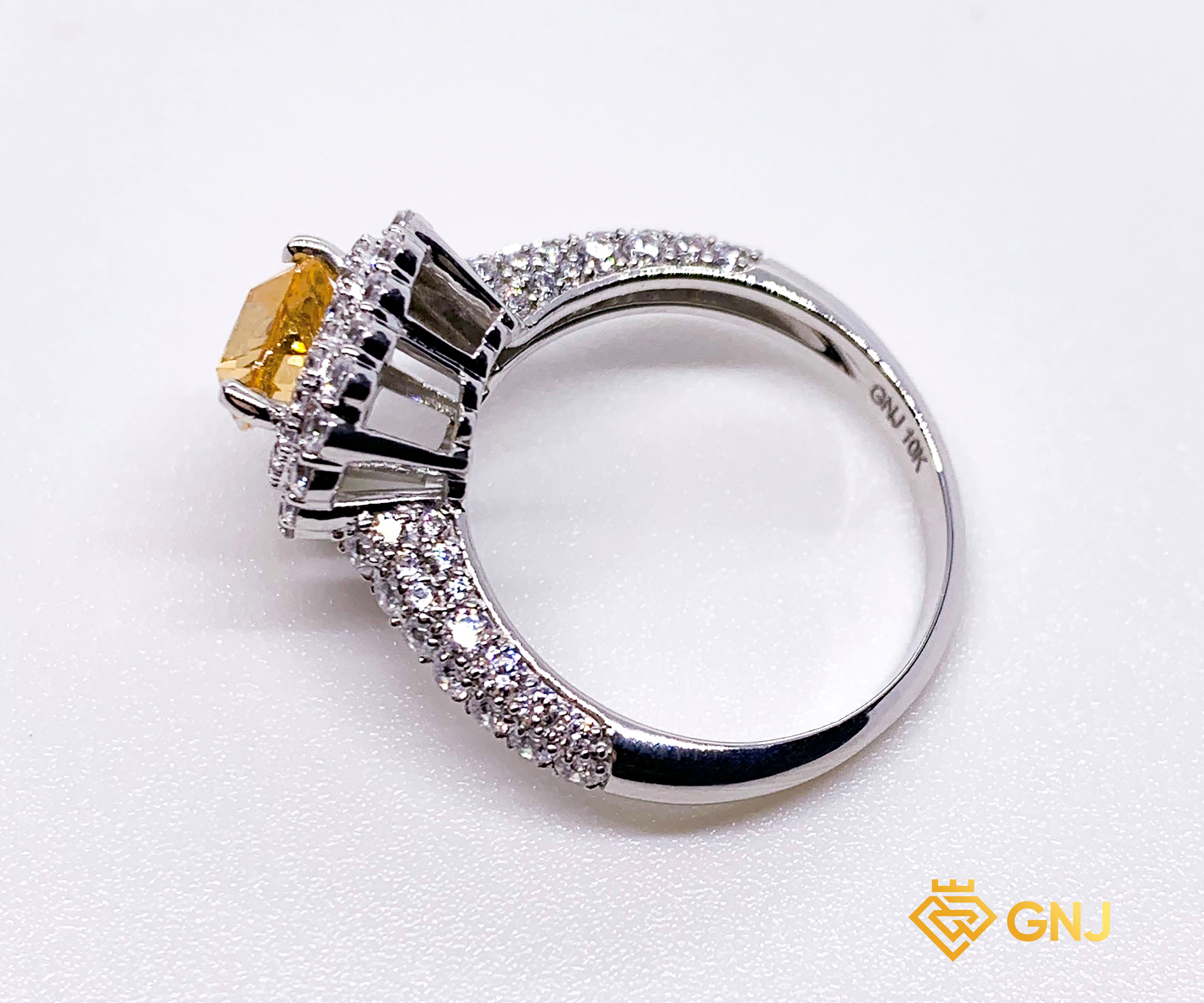 Nhẫn Đá Tourmaline Vàng Thiên Nhiên — mặt bên
