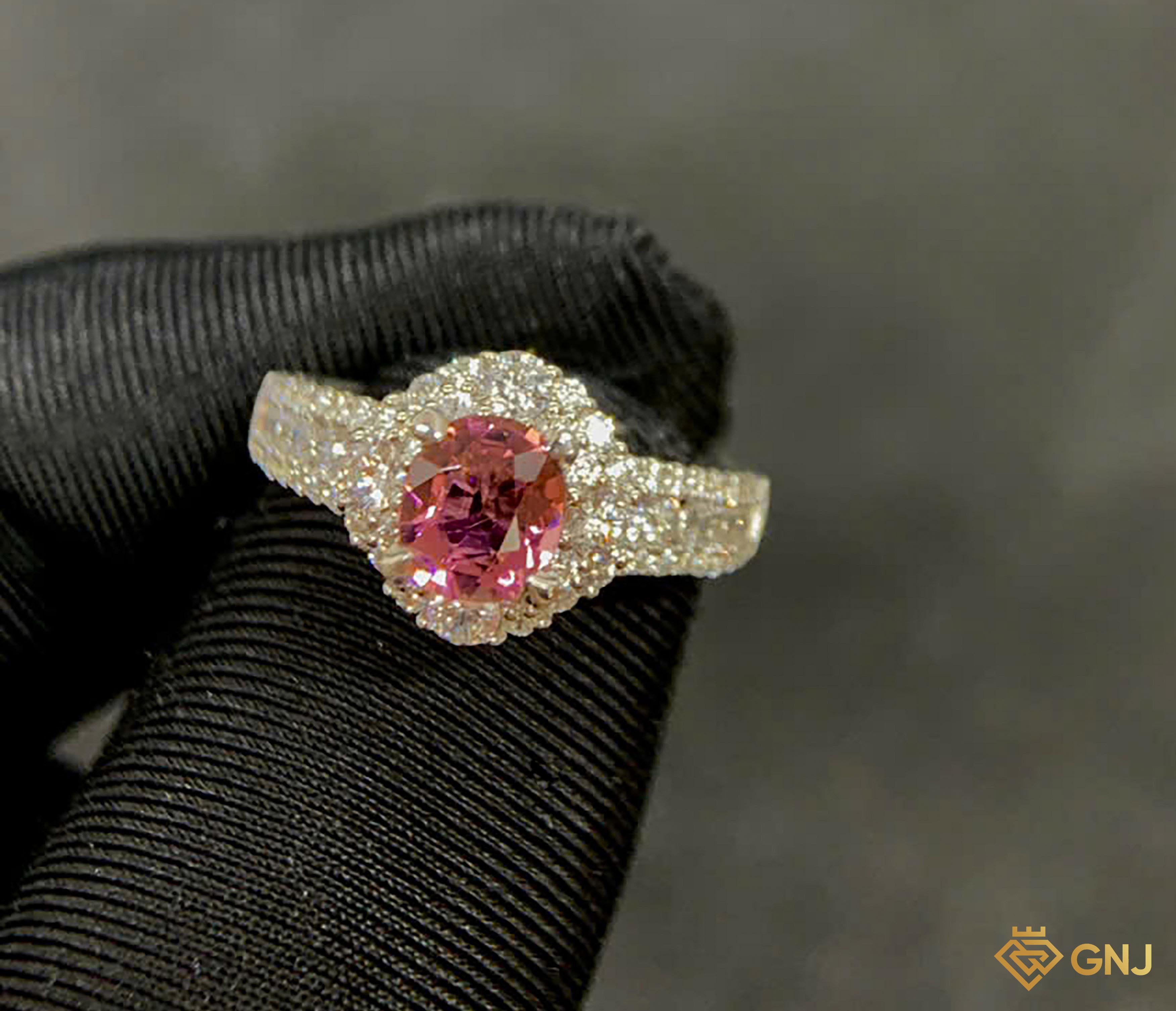 Nhẫn bạc nữ đính đá Tourmaline tự nhiên