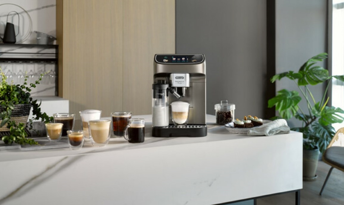 Máy pha cà phê tự động DeLonghi  Magnifica Plus ECAM320.70.TB