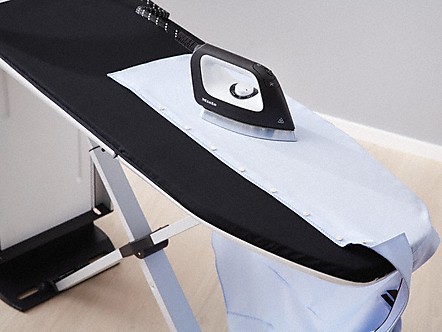 Bàn là hơi nước Miele B3312