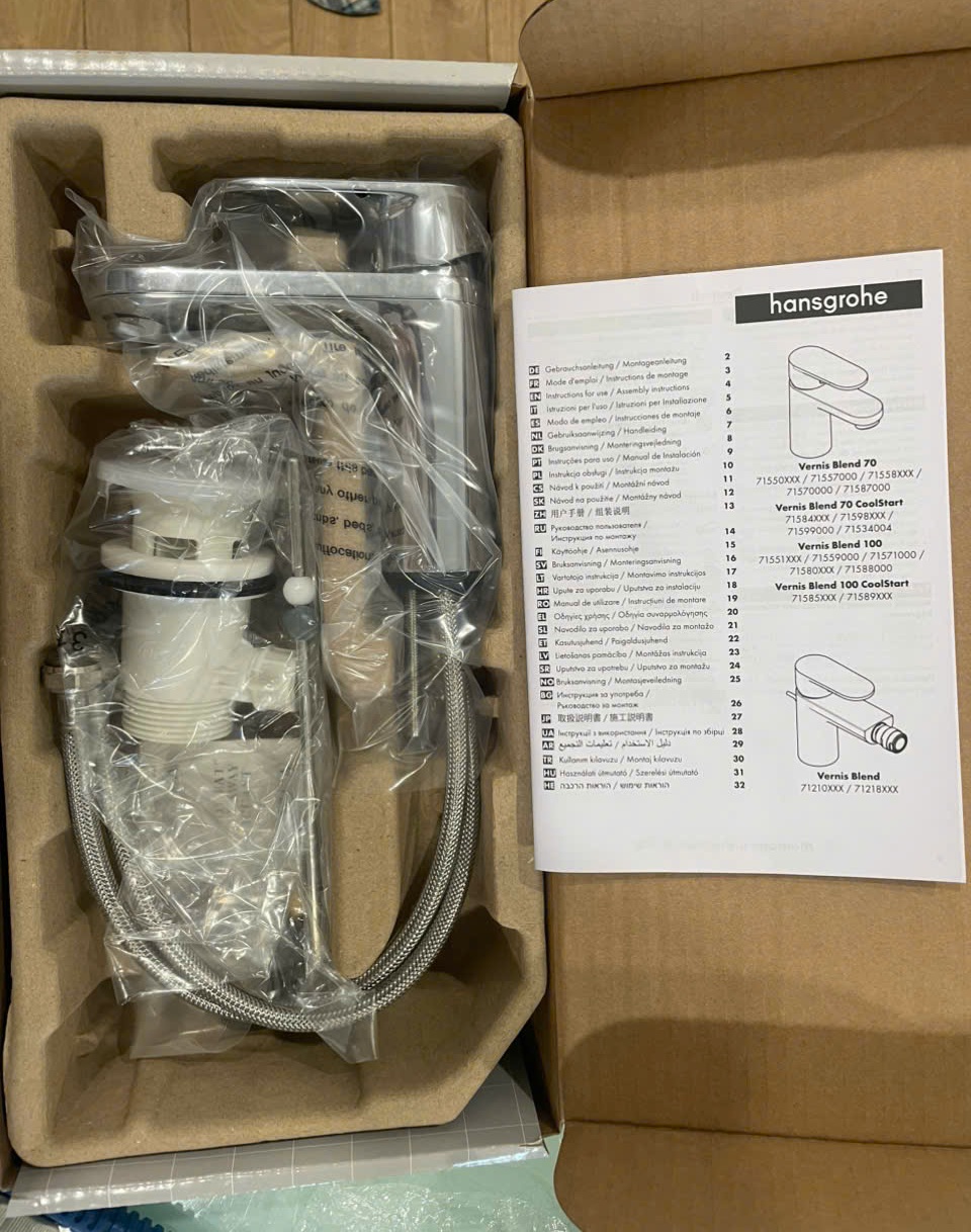 Vòi chậu nóng lạnh Hansgrohe Vernis Blend 100 71571000