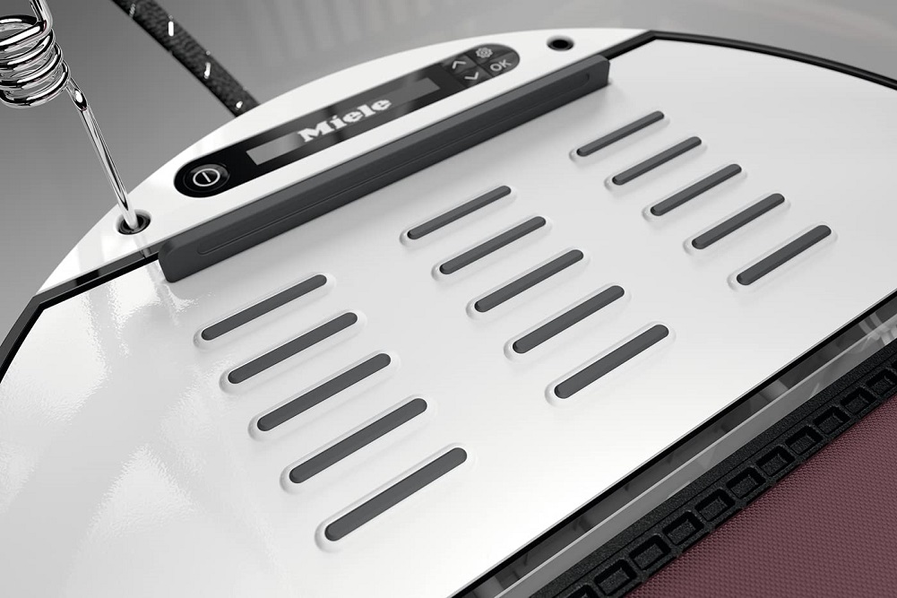 Bàn là hơi nước Miele B4847