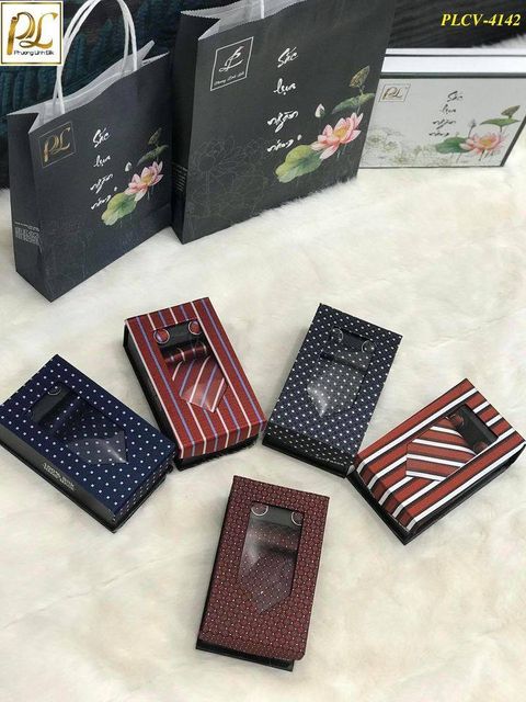 NHỮNG CÁCH THẮT CÀ VẠT ĐƠN GIẢN MÀ CÁC QUÝ ÔNG NÊN BIẾT