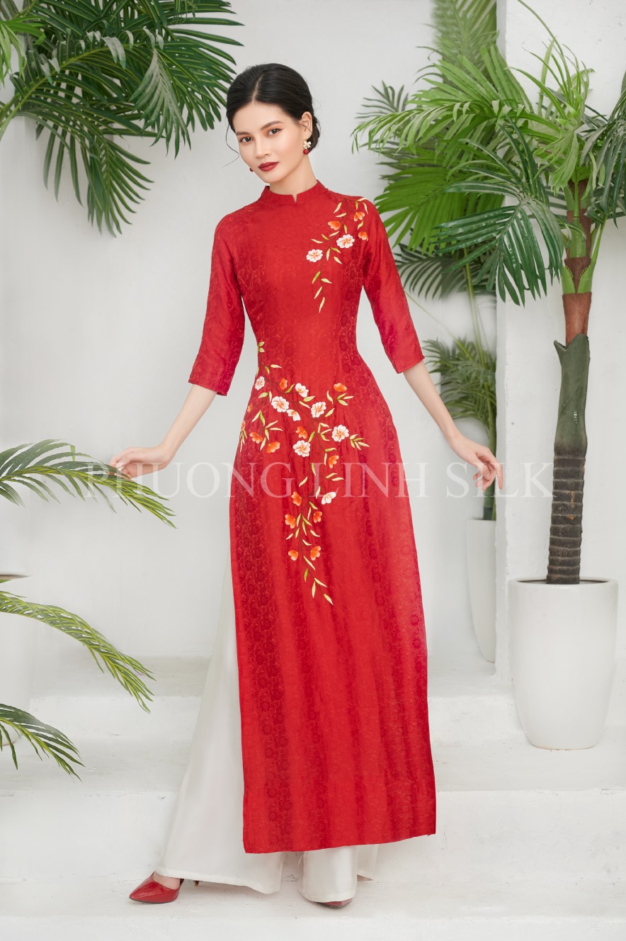 BÍ KÍP LỰA CHỌN VẢI LỤA TƠ TẰM CHUẨN, ĐẸP, SANG ĐỂ MAY ÁO DÀI.