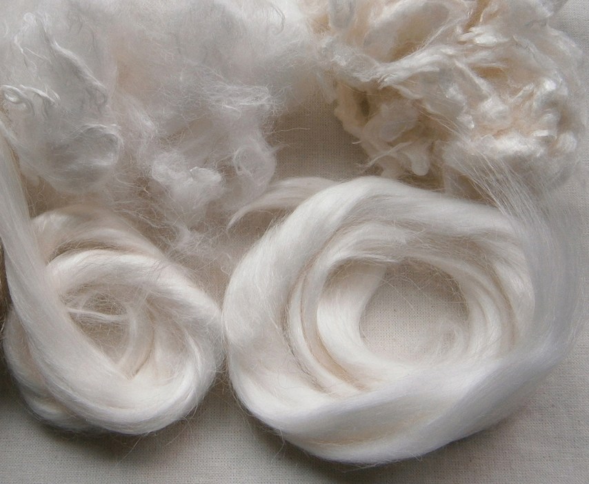 VẢI LỤA LÀM TỪ TƠ CHUỐI LIỆU BẠN CÓ BIẾT  ?