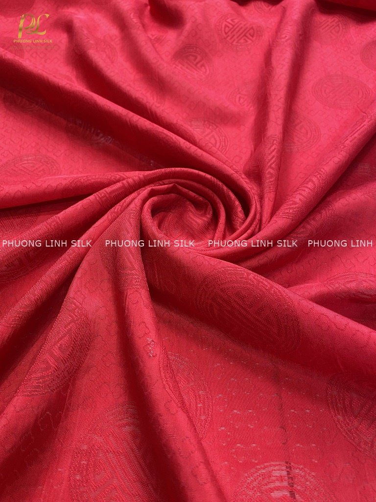 MÀU ĐỎ CÓ Ý NGHĨA GÌ TRONG THỜI TRANG VÀ CUỘC SỐNG