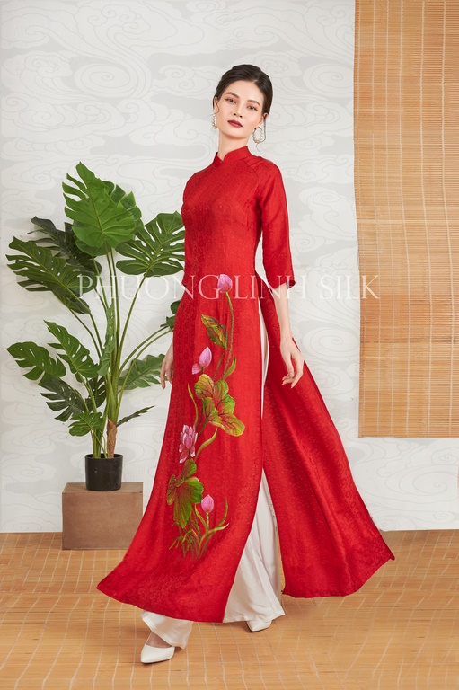 ÁO DÀI TRUYỀN THỐNG VẼ ACRYLIC MÀU ĐỎ SEN