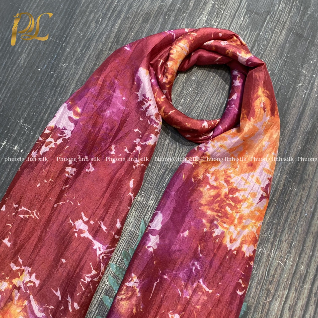 KHĂN LỤA LOANG THỦY ẤN