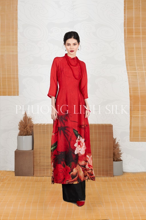 ÁO DÀI THỜI TRANG 4 TÀ MÀU ĐỎ HOA SEN