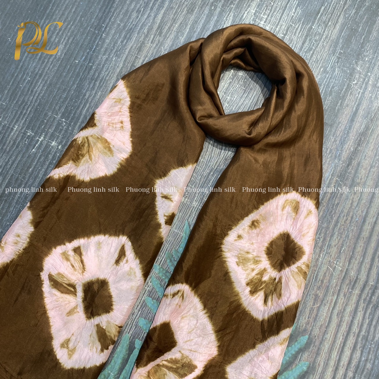 KHĂN LOANG CHÂN DÀY NGHỆ THUẬT