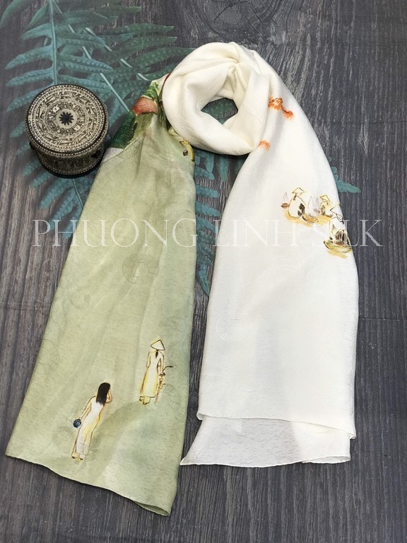 KHĂN LỤA VÂN CỔ TRUYỀN VẼ TAY ĐỘC BẢN