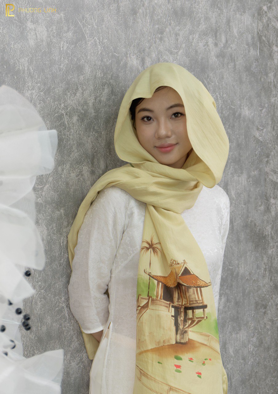 KHĂN LỤA HÀ ĐÔNG VẼ TAY NGHỆ THUẬT HOA SEN QUỐC - CHÙA MỘT CỘT CAO CẤP