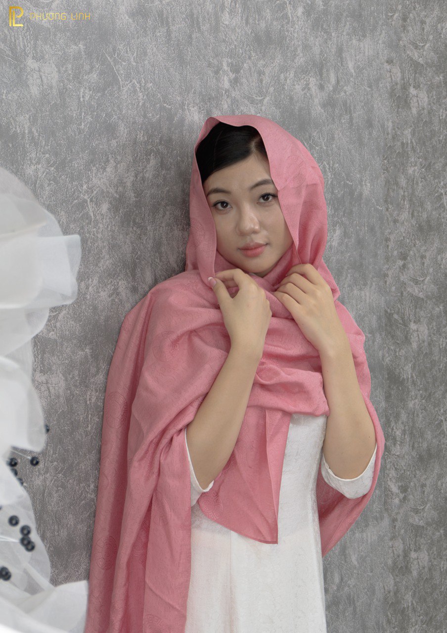 KHĂN LỤA VÂN CỔ TRUYỀN 100% - HÀ ĐÔNG VẠN PHÚC