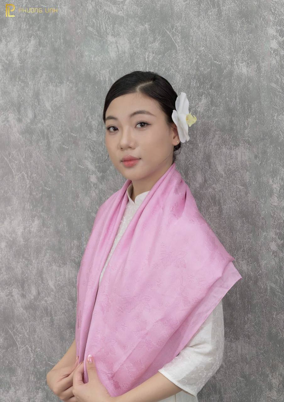 KHĂN LỤA VÂN CỔ TRUYỀN - HÀ ĐÔNG VẠN PHÚC