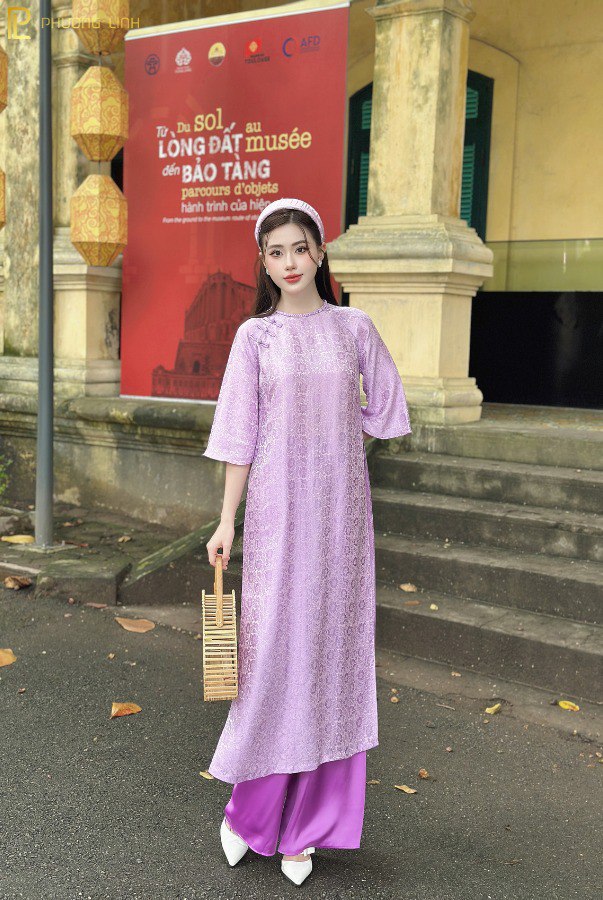 ÁO DÀI LỤA TƠ TẰM HÀ ĐÔNG SUÔNG TÚ CẨM - CỔ TẾT