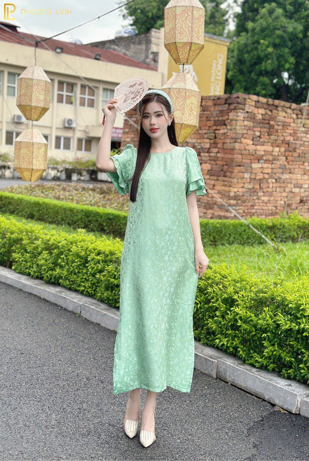 ĐẦM LỤA TƠ TẰM DAO ÁNH