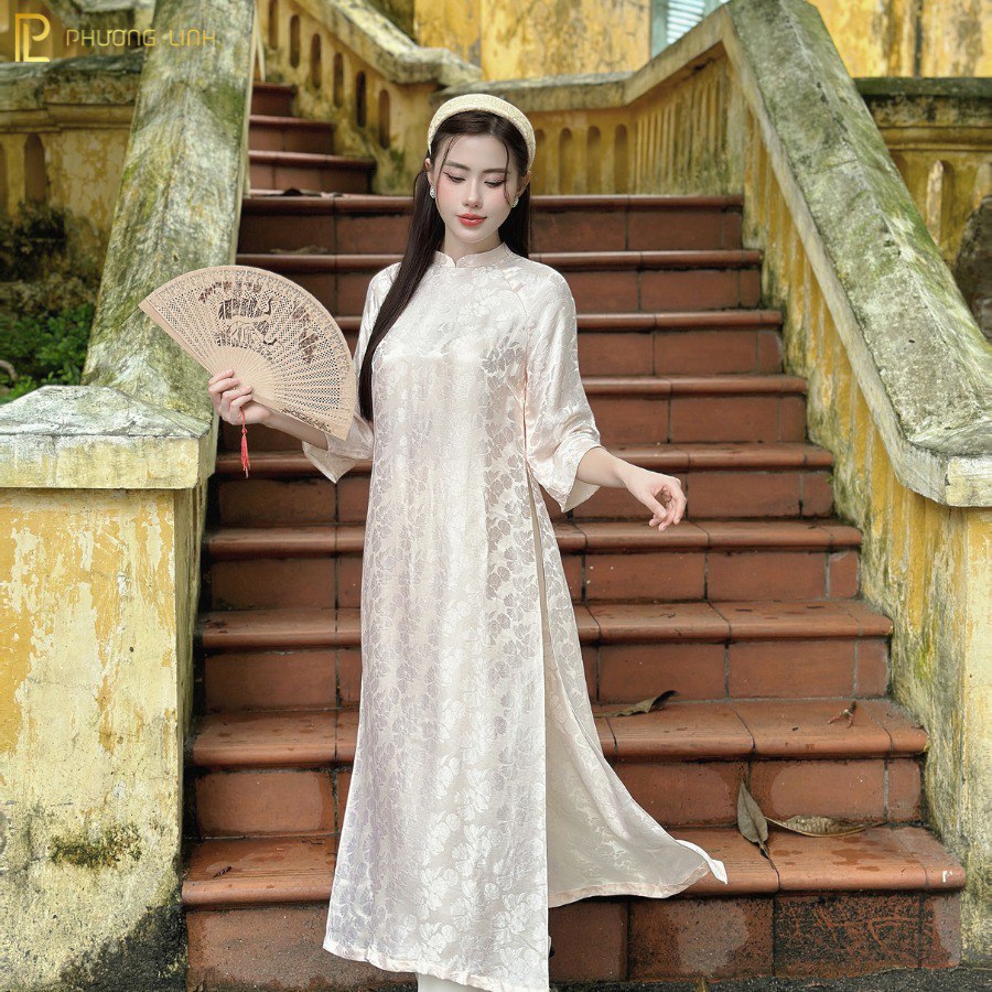 ÁO DÀI LỤA TƠ TẰM HÀ ĐÔNG SUÔNG NGỌC HỒI