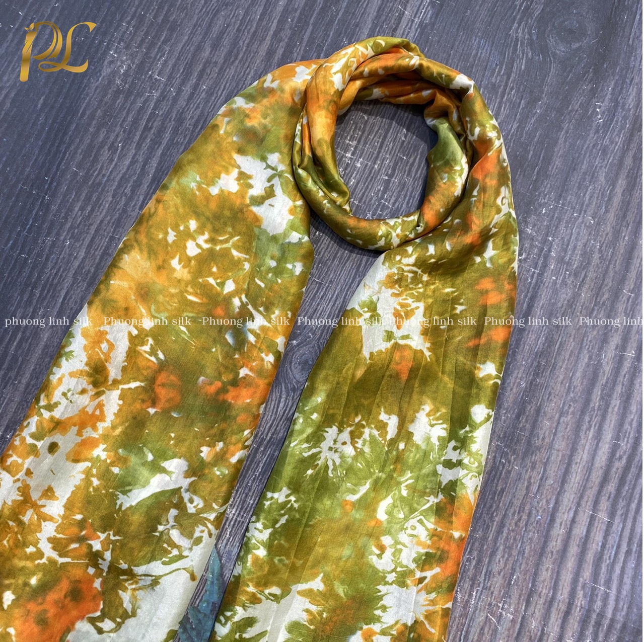 KHĂN LỤA LOANG THỦY ẤN