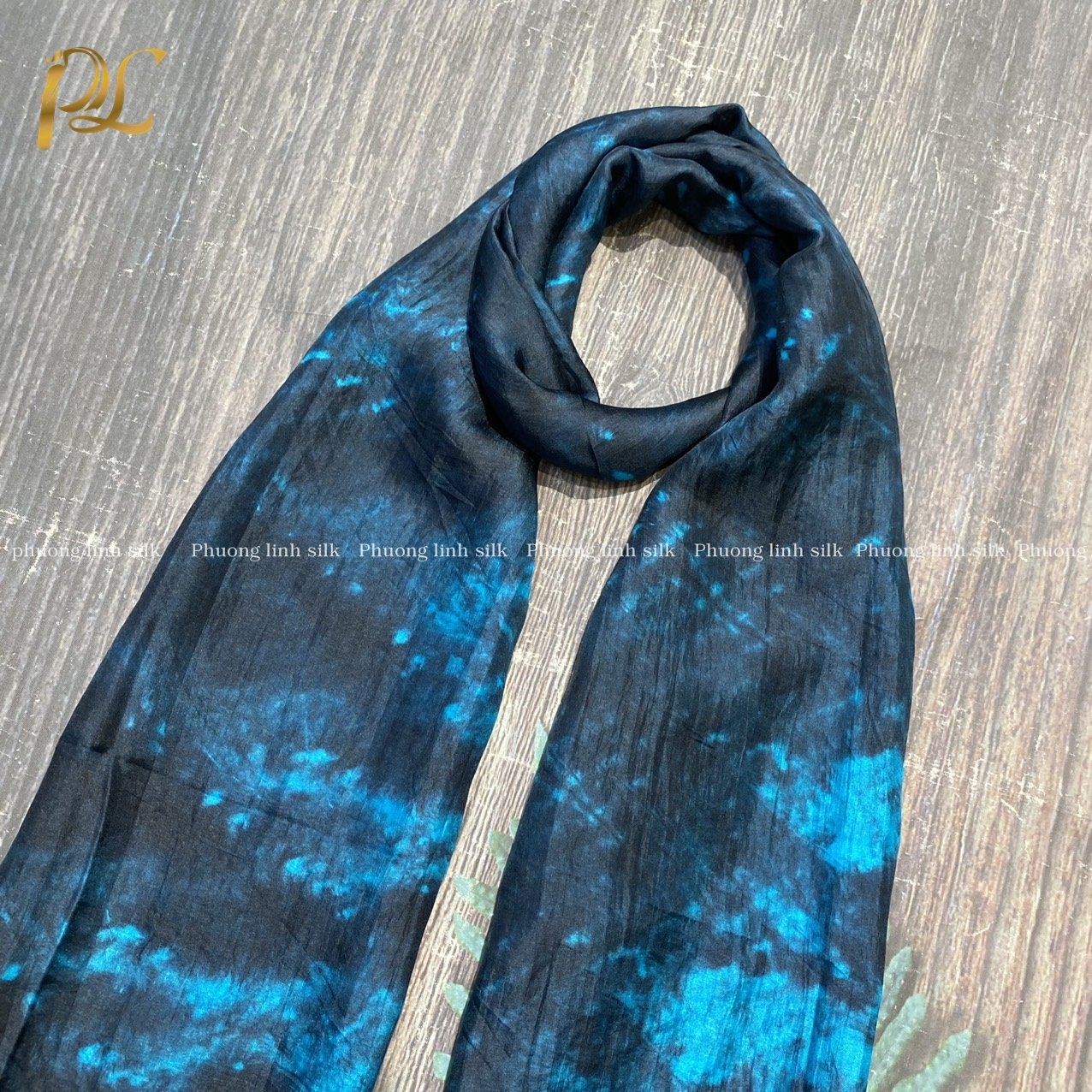 KHĂN LỤA NHẸ 100% TƠ TẰM LOANG KHỐI