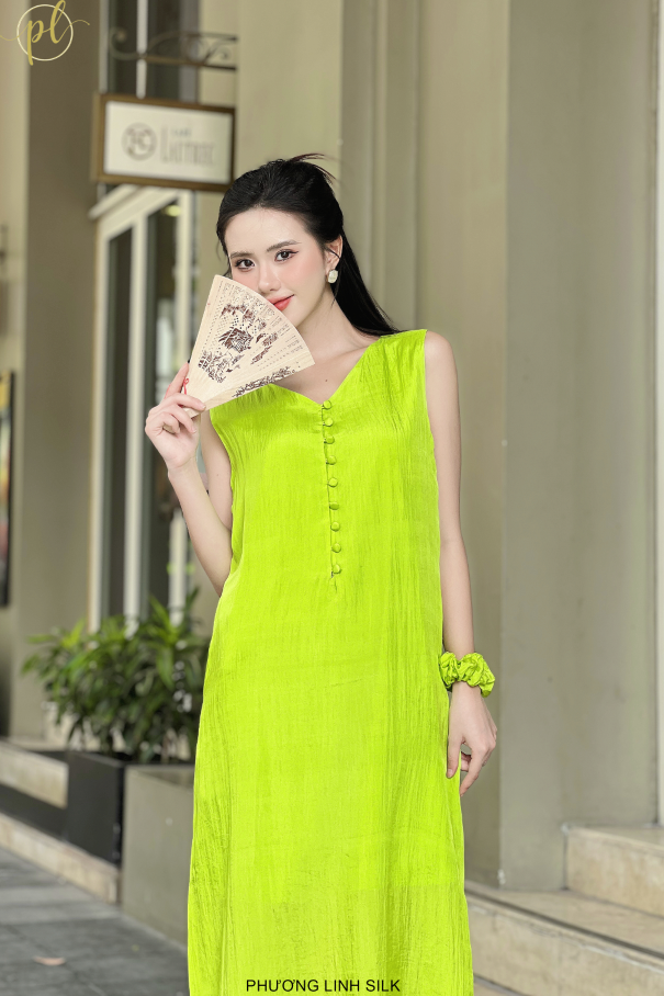 VÁY LỤA KHUY BỌC MÀU DÁNG DÀI 100% TƠ TẰM