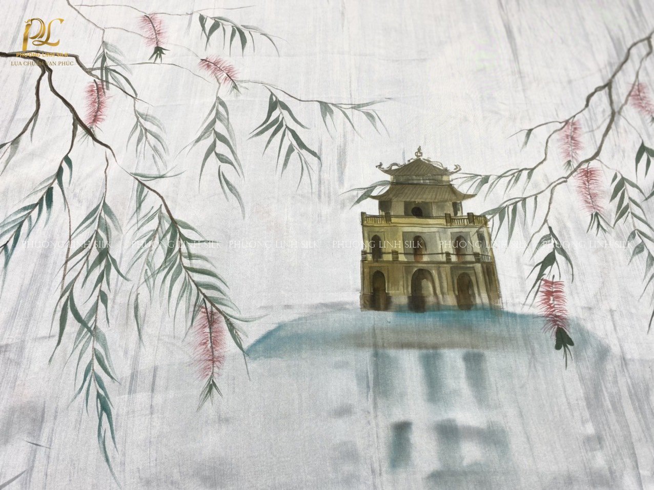 KHĂN LỤA VẼ MÀU NƯỚC NGHỆ THUẬT ĐỘC BẢN 100% TƠ TẰM HỒ GƯƠM