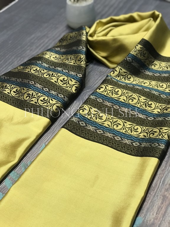 KHĂN LỤA SE CAO CẤP 02