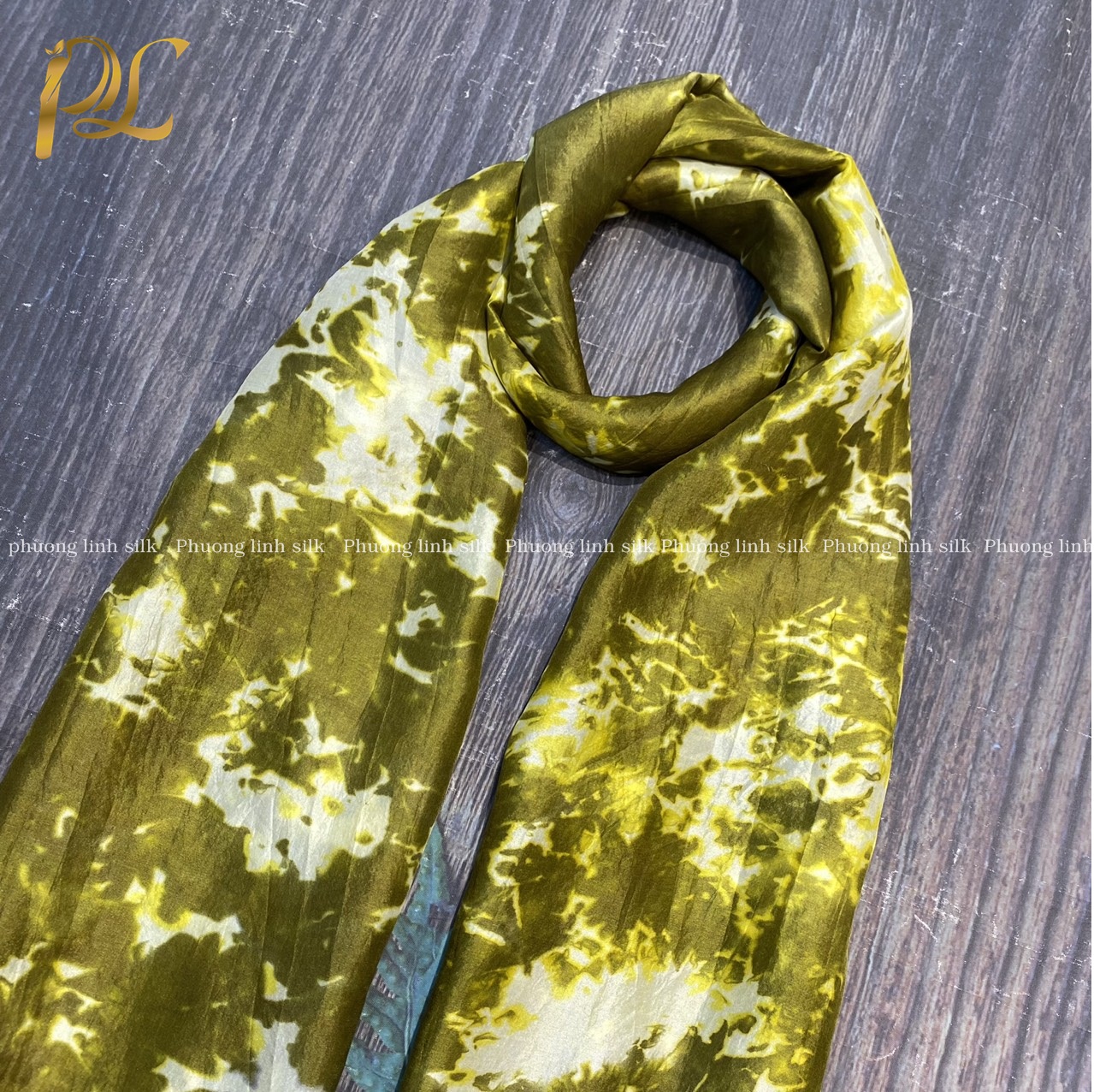 KHĂN LỤA LOANG THỦY ẤN