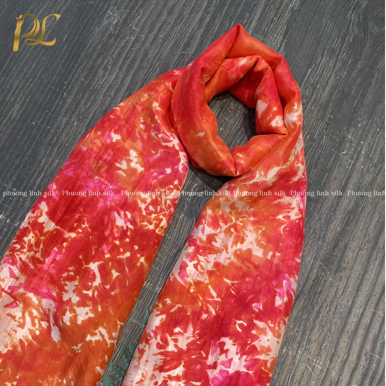 KHĂN LỤA LOANG THỦY ẤN