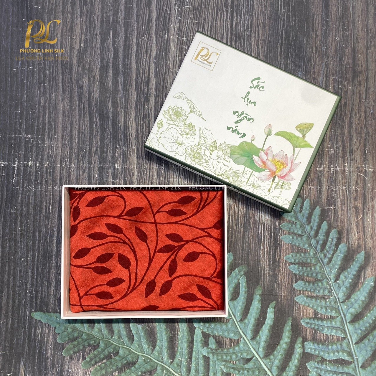 KHĂN TƠ THỦ CÔNG LANH IN NGHỆ THUẬT