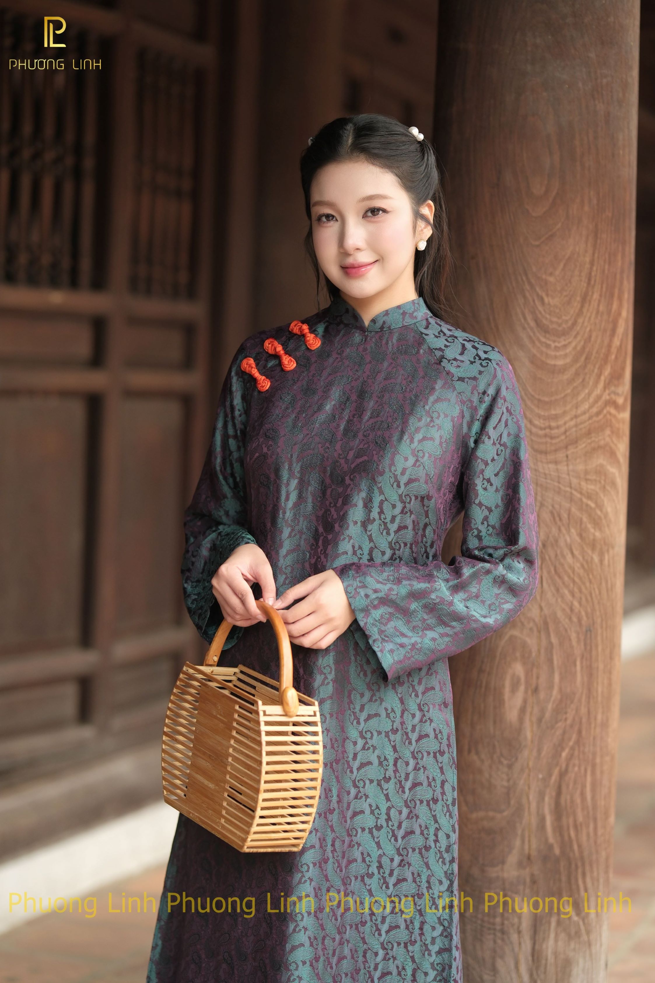 ÁO DÀI LỤA TƠ TẰM HÀ ĐÔNG KHUÊ CÁC