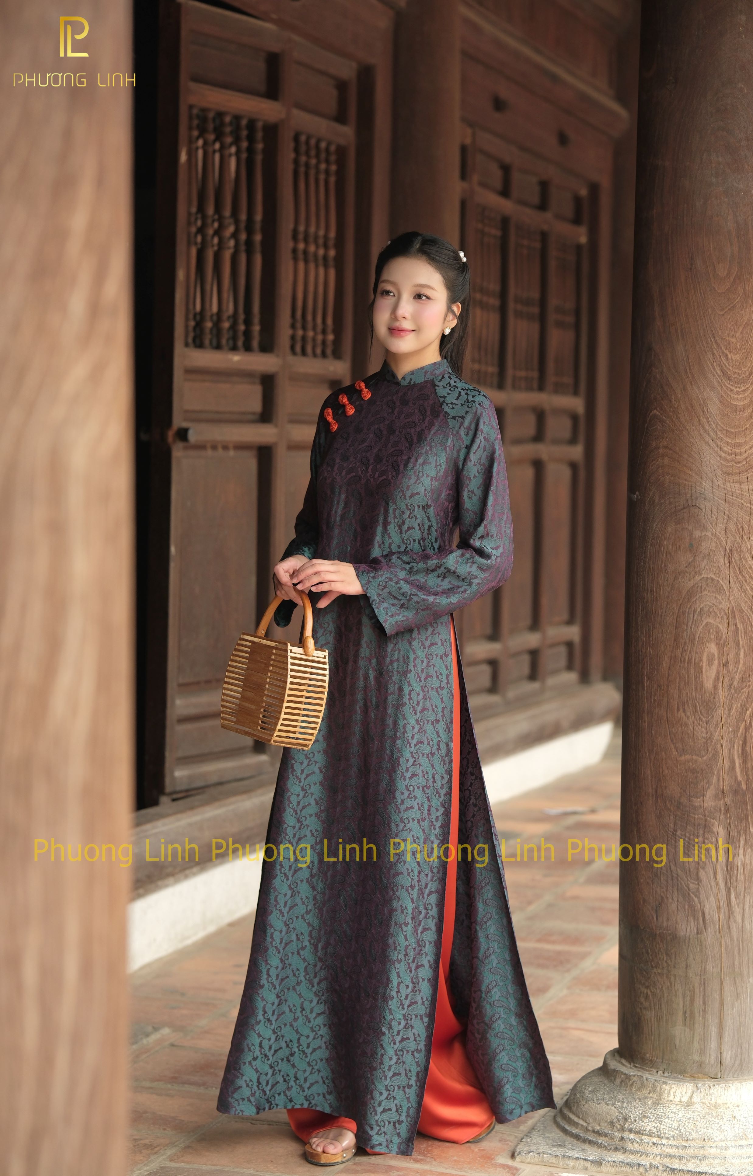 ÁO DÀI LỤA TƠ TẰM HÀ ĐÔNG KHUÊ CÁC