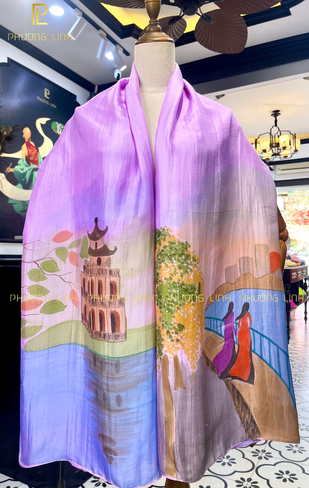 KHĂN LỤA HÀ ĐÔNG VẼ TAY NGHỆ THUẬT PHỐ CỔ CAO CẤP