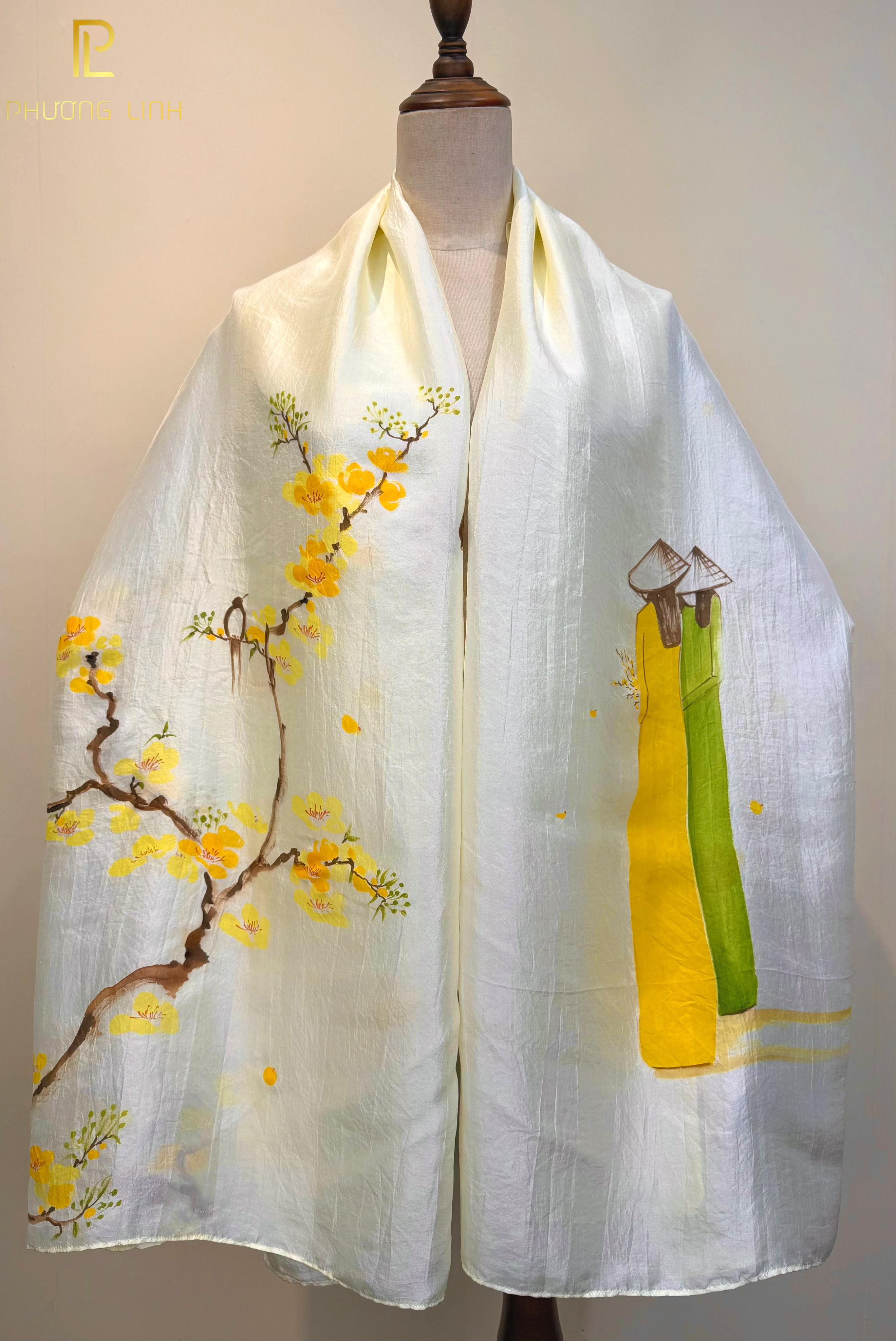 KHĂN LỤA HÀ ĐÔNG VẼ TAY NGHỆ THUẬT HOA MAI CAO CẤP